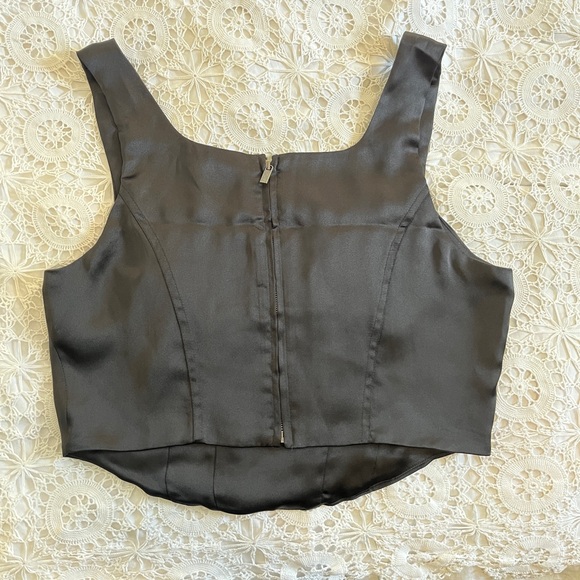 Joe fresh black silk/satin corset top NWT - Picture 4 of 7